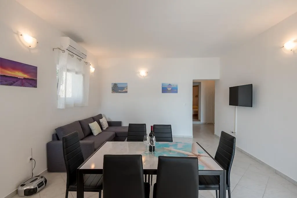 Apartment Rita Preko