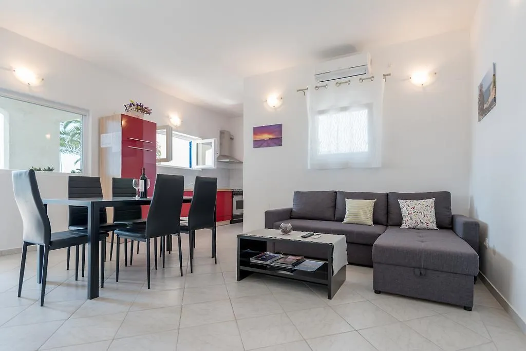 Apartment Rita Preko